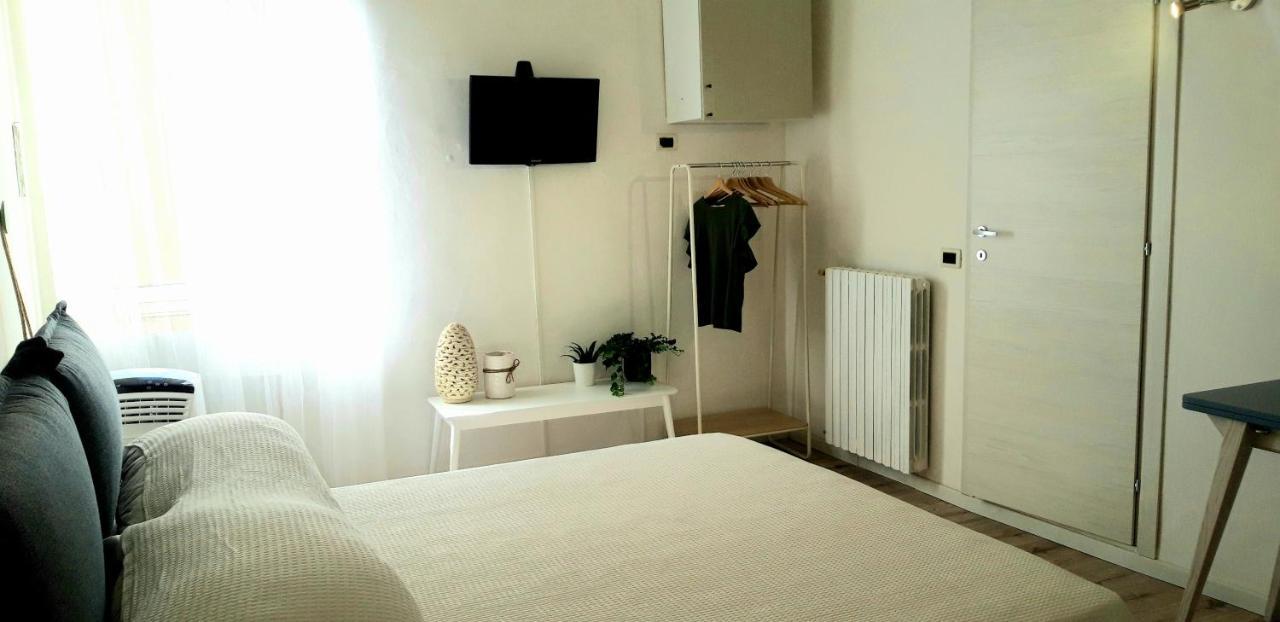파르마 La Casa Nel Borgo 아파트 외부 사진