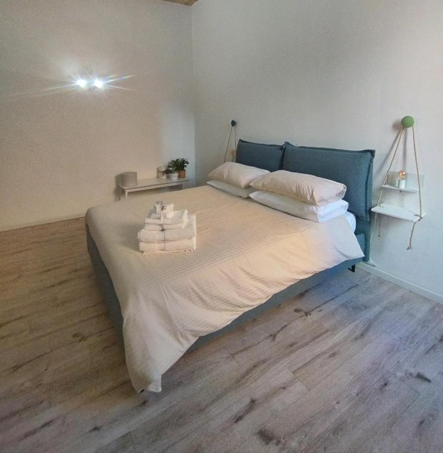 파르마 La Casa Nel Borgo 아파트 외부 사진